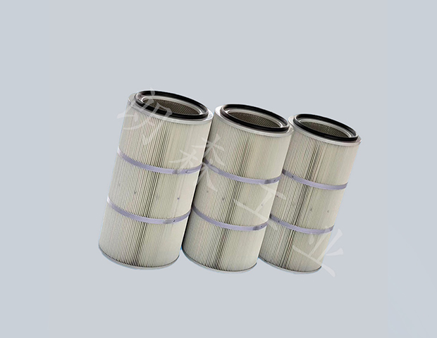 Polyester filter cartridge
